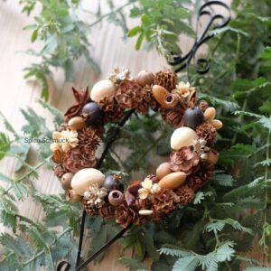 木の実のリース